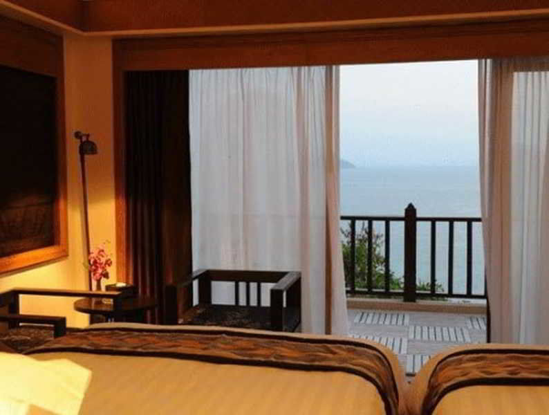 360 Y Resort